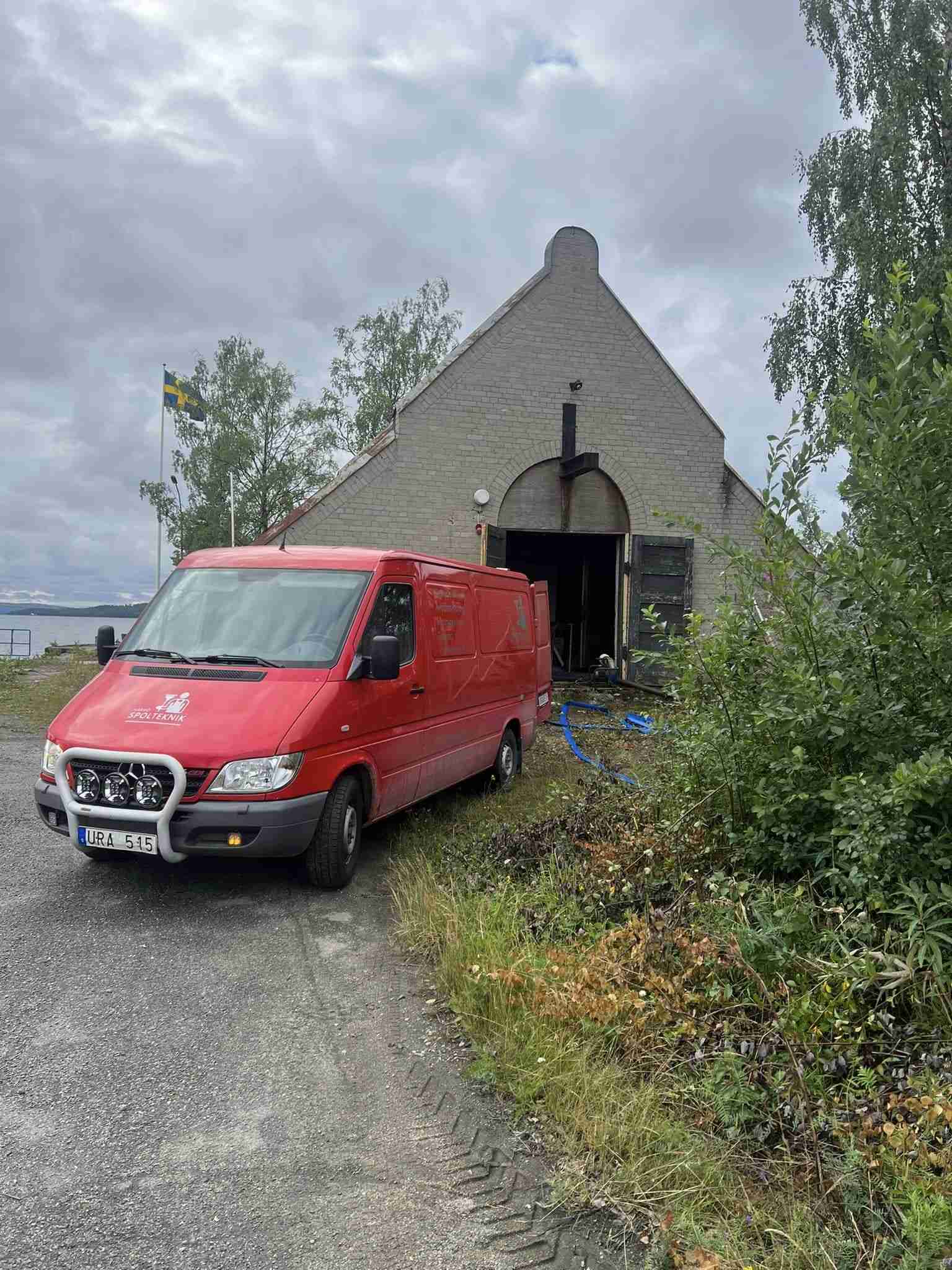 Auktoriserad Rotskärning inom avlopp i Bergsåker